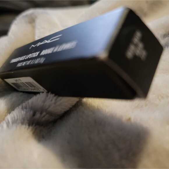 NEW M.A.C. Cosmetics Werk Werk Werk Lipstick - Picture 8 of 10